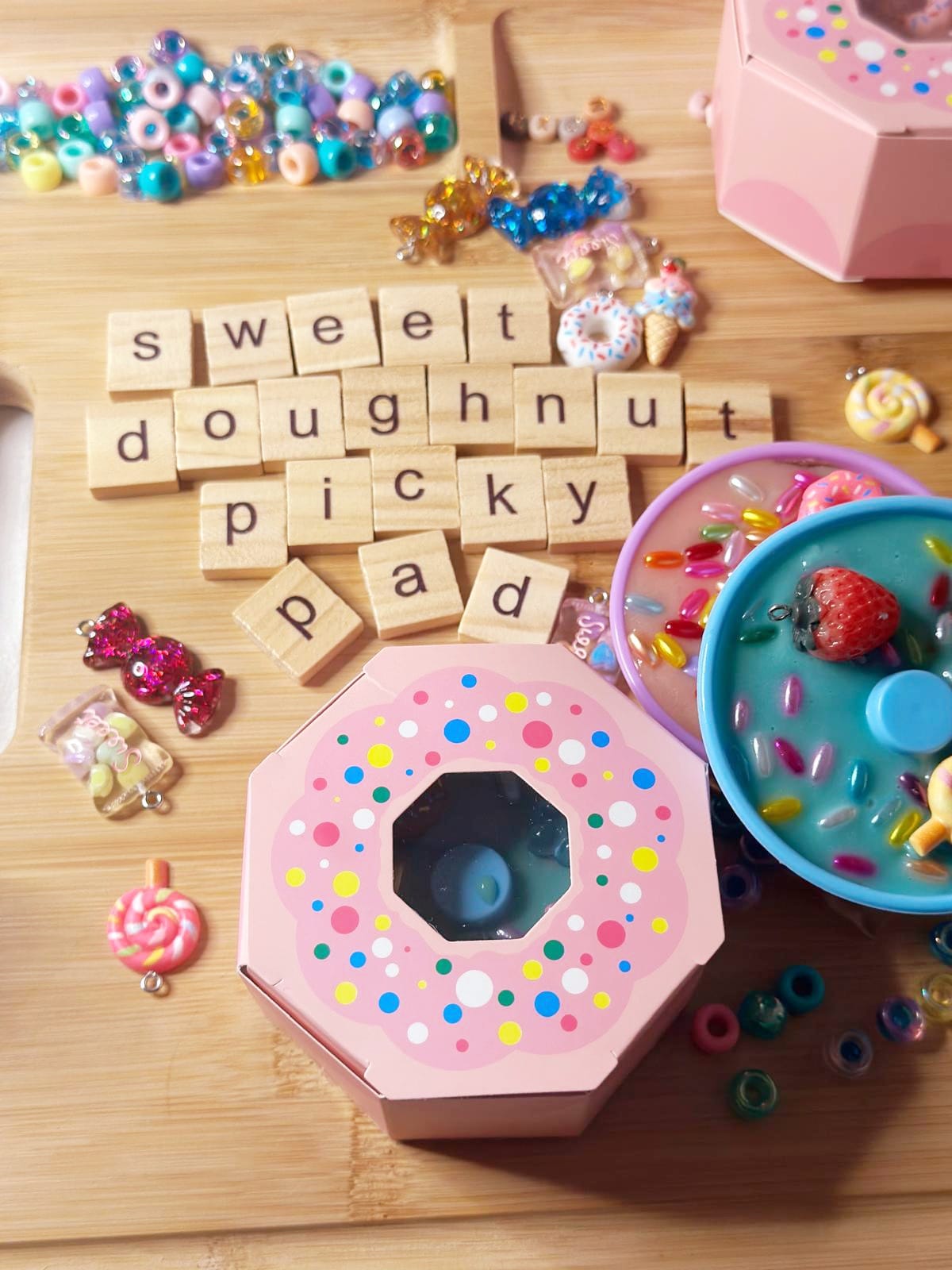 Pink Doughnut Picky Pad & Silicone Mould (Re-meltable/ Reusable)